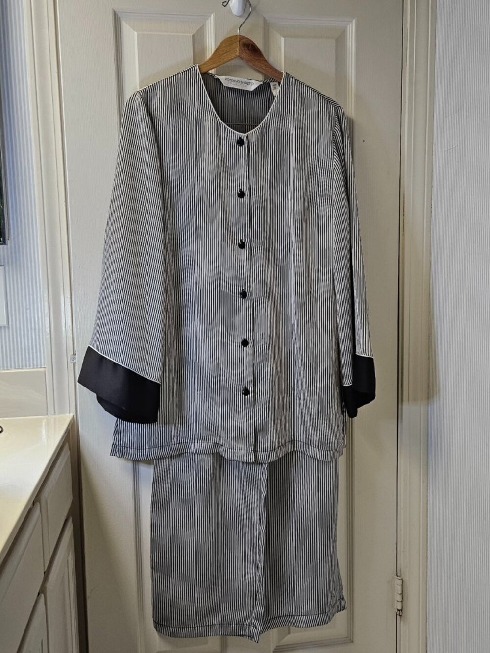Vintage Victoria's Secret Satin Pajama Set - Black & White Stripe - M